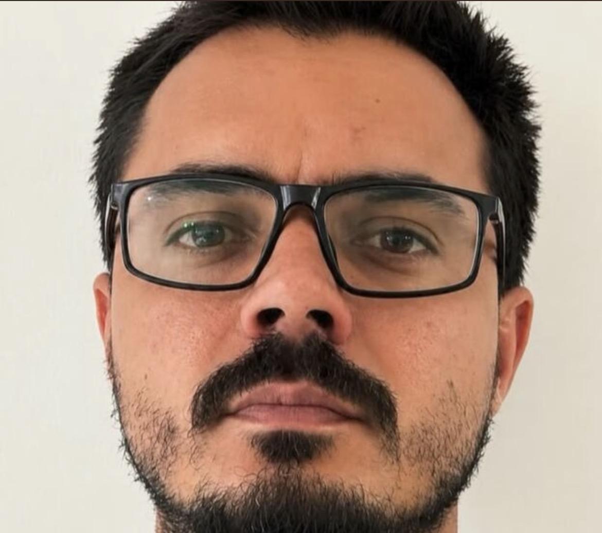 Niterói se despede sob forte emoção de inspetor da Polícia Civil morto na Avenida Brasil